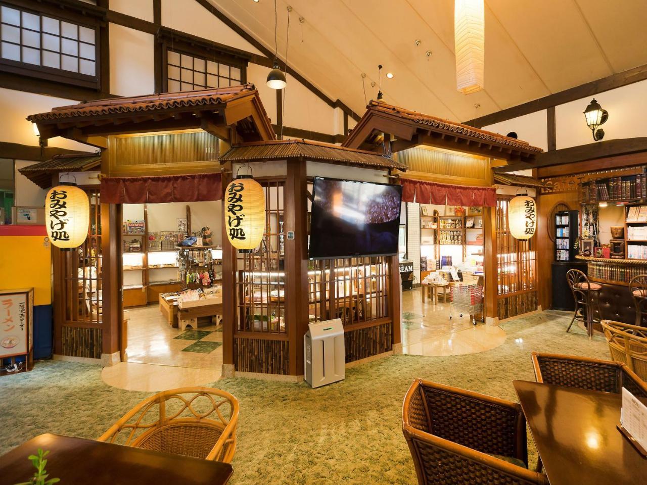 Hotel Awara Onsen Hot Spring Koubou Gurabaatei Esterno foto